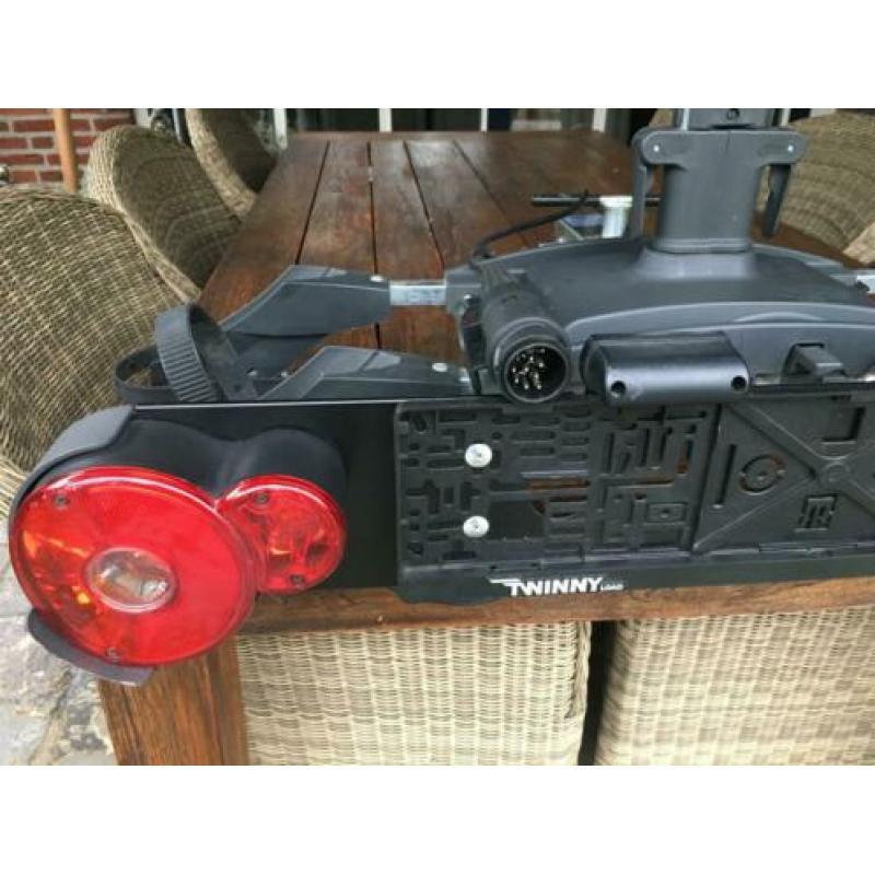 Twinny Load E-carrier fietsendrager (voor 2 e-bikes) 60 kg.