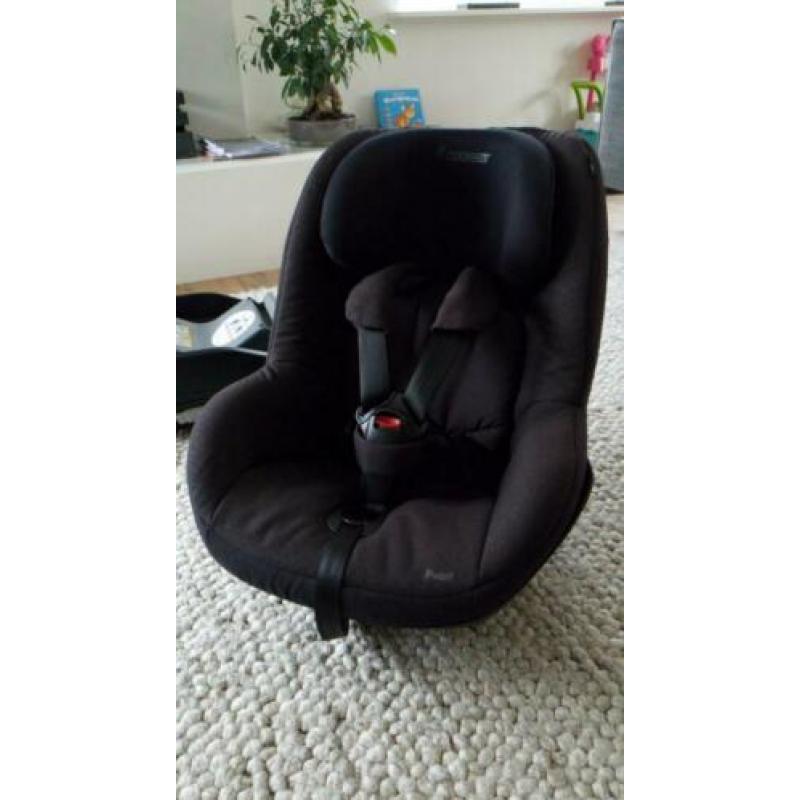 Maxi Cosi Pearl en Family Fix base
