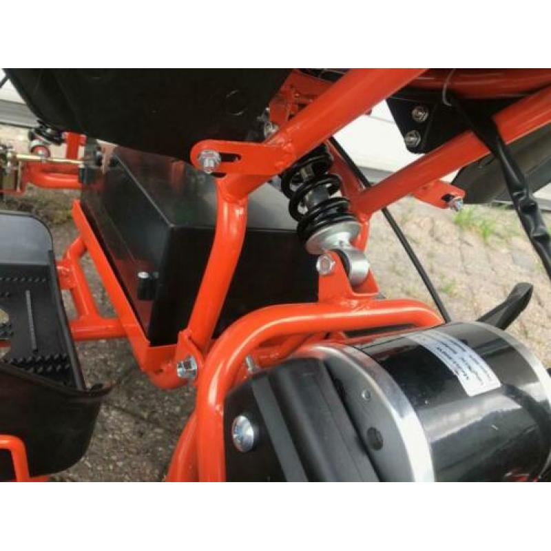 Super stoere Quad 36 volt 800 watt zwart verlichting Nieuw