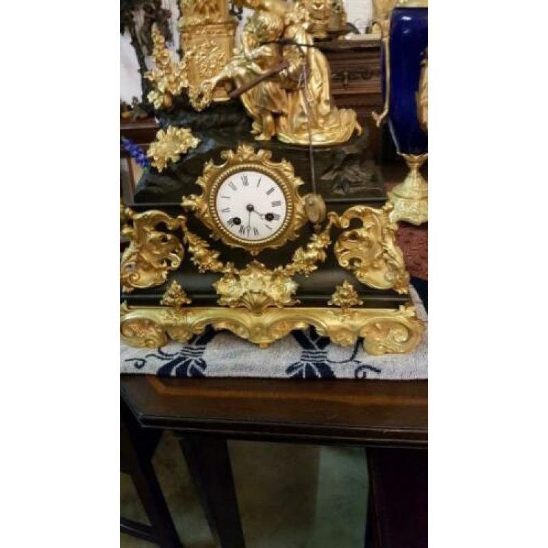 Bronze pendule