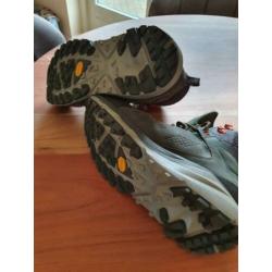 Hoka OneOne Sky Kaha Gore-tex
