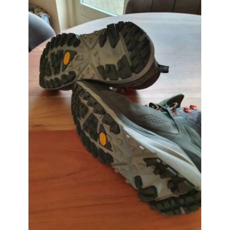Hoka OneOne Sky Kaha Gore-tex