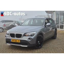 BMW X1 2.0i sDrive Exe *Navi,Clima,PDC* (bj 2011)