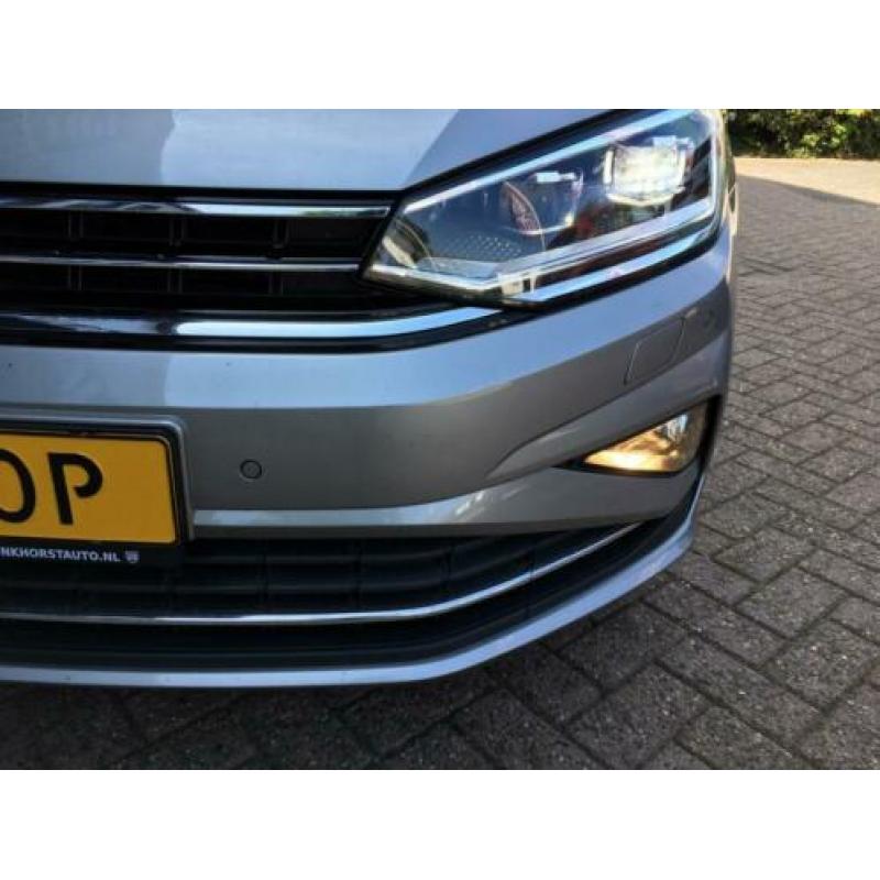 Volkswagen GOLF SPORTSVAN 1.5 ACT 150PK DSG Highline Navi, P