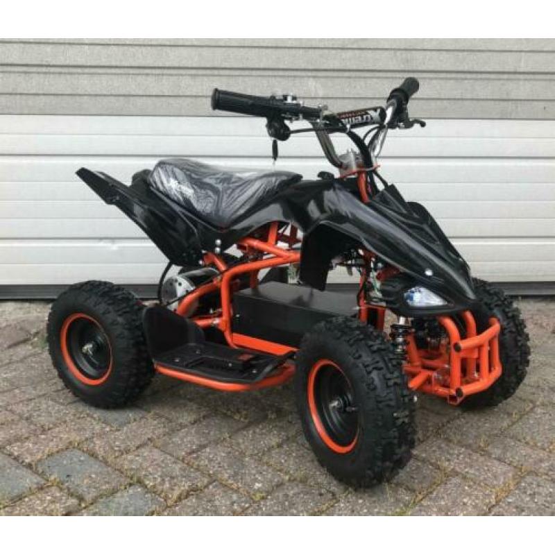 Super stoere Quad 36 volt 800 watt zwart verlichting Nieuw