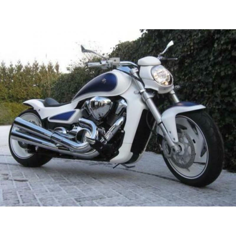 Suzuki Chopper M 1800 R Intruder UNIEK. gecustomized voor Su