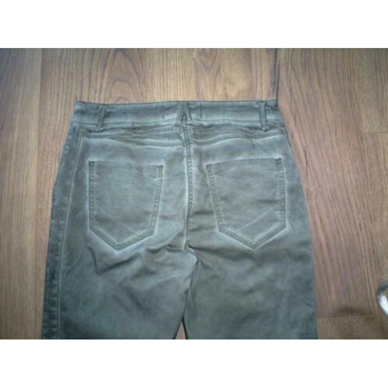 als nieuw!!! groene zomerbroek van CECIL mt. 36