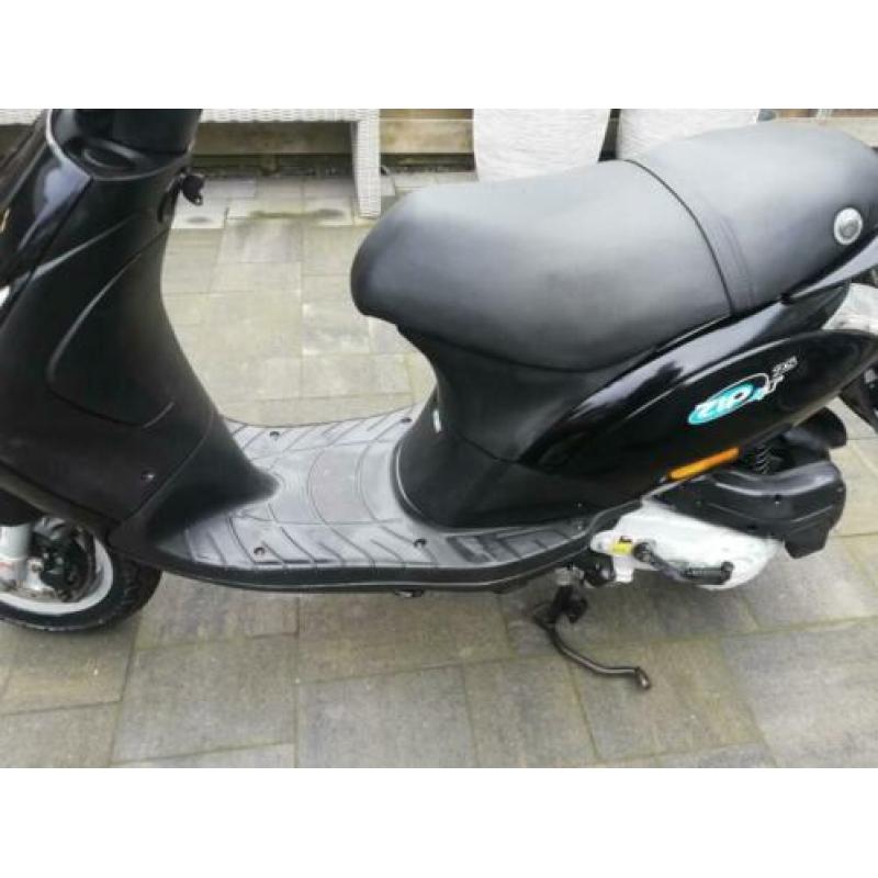 Zip snor brommer