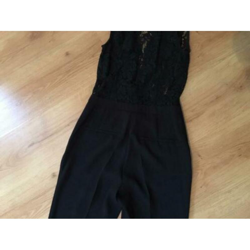 Nieuwe Rumi jumpsuit Nikkie maat 34 kaartjes aan