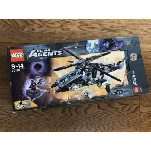 Ultra Agents UltraCopter vs. AntiMatter - 70170