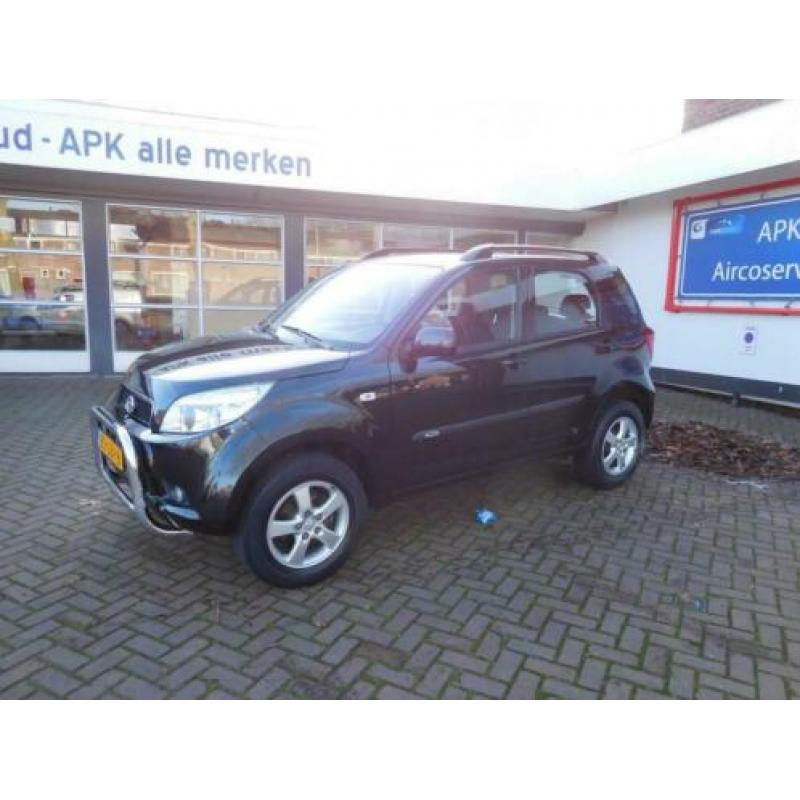Daihatsu Terios 1.5-16v Expedition 2WD Airco-16"LMV-Bullbar-