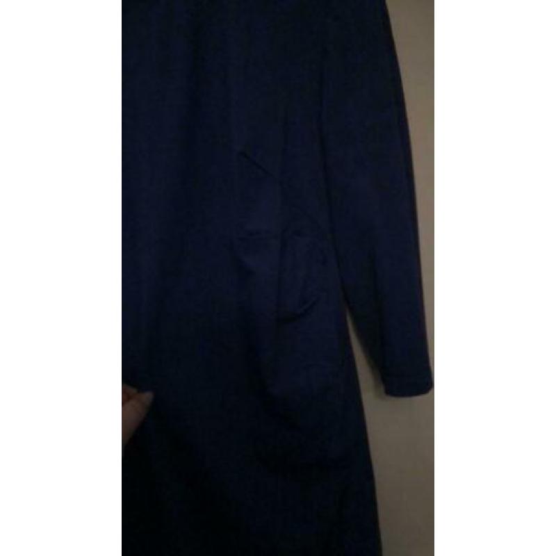 Positie jurk COBALT blauw travel stof