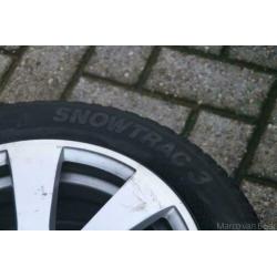 Mercedes C-klasse 16 inch velgen met Vredestein winterbanden