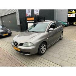 SEAT Ibiza 1.9 TDI Signo Sport 6Bak Airco Navi Trekhaak NAP