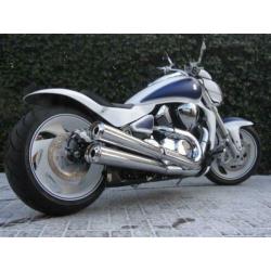 Suzuki Chopper M 1800 R Intruder UNIEK. gecustomized voor Su