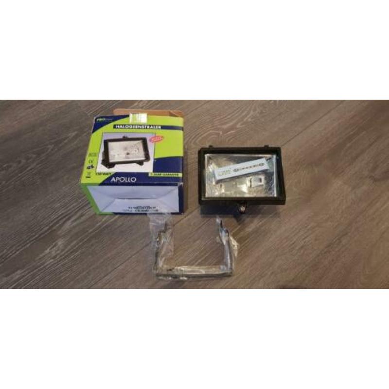 Halogeen spots 7 stuks 150w.