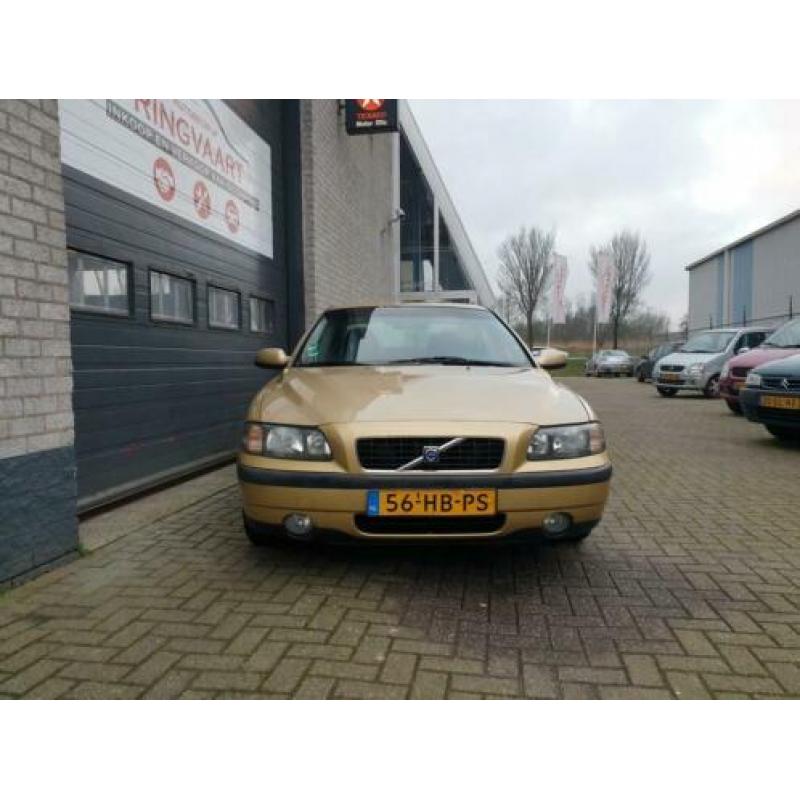 Volvo S60 2.4 Nette Auto