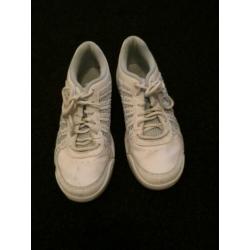 K-Swiss gympen maat 39