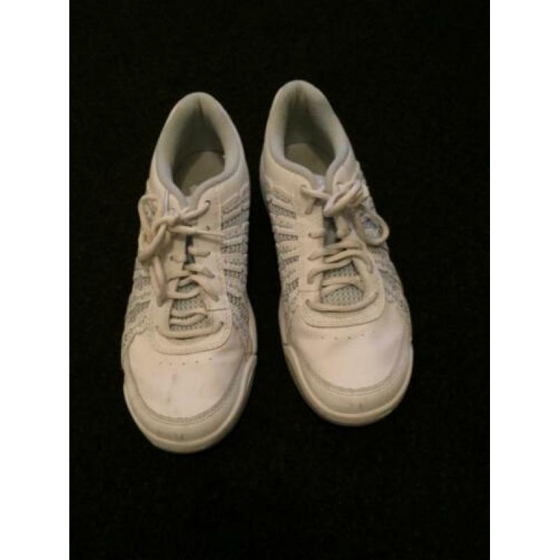 K-Swiss gympen maat 39