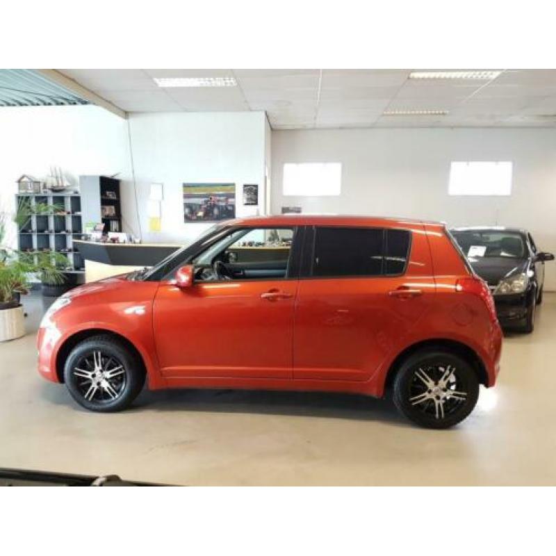 Suzuki Swift 1.3 Exclusive Airco 5 deurs !