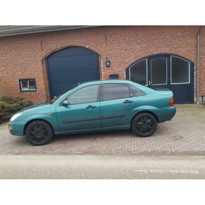 Ford Focus 1.8-16V Ghia