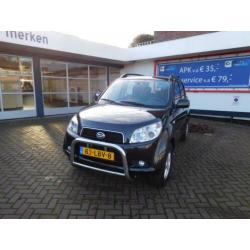 Daihatsu Terios 1.5-16v Expedition 2WD Airco-16"LMV-Bullbar-