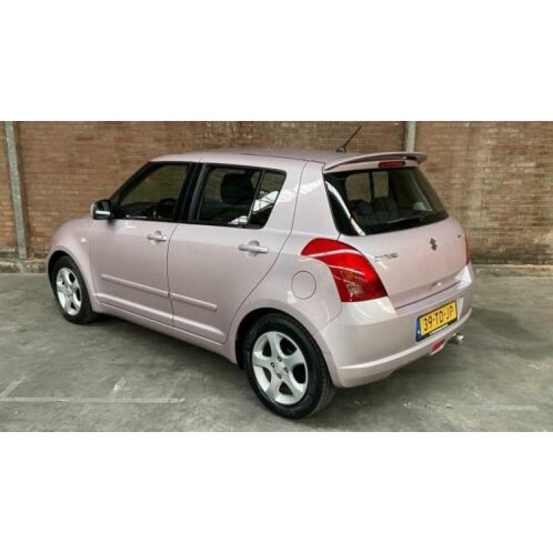 Suzuki Swift 5-DEURS 1.3 Shogun, AIRCO, ELEK. RAMEN, 15 INCH