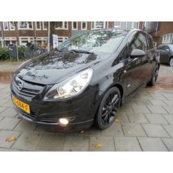 Opel Corsa 1.4-16V opc uitvoering ! airco 107 dkm!