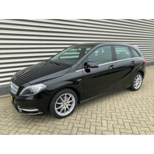 Mercedes-Benz B-klasse 200 Exclusief Leder Navi LED