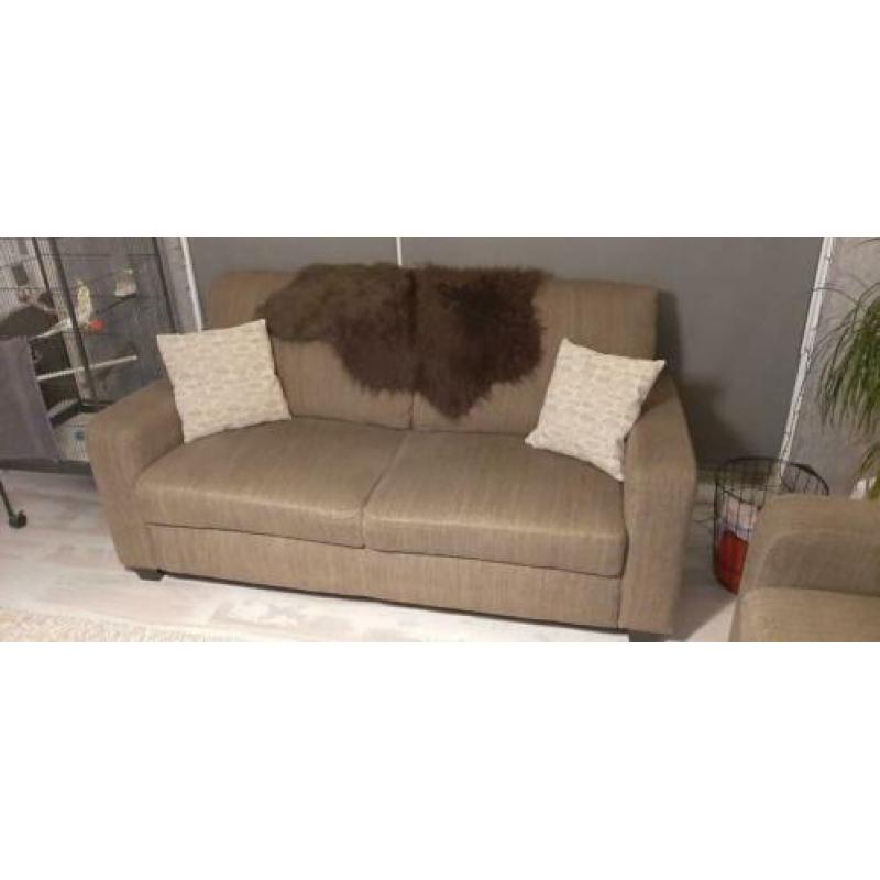 Te koop Bankstel plus 2 fauteuils