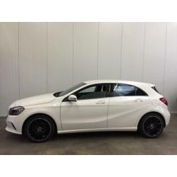 Mercedes-Benz A-Klasse 200 URBAN AMG 157PK LEDER-NAVI-LED-EC