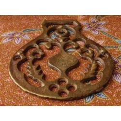 Antiek Engels horsebrass kleppermannetje sierlijk 10,2 cm.