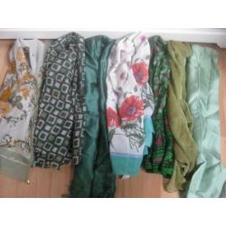 4 verschillende shawls in blauw tinten