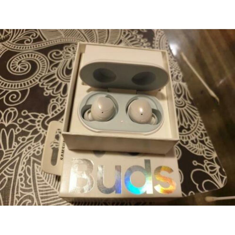 Samsung Buds