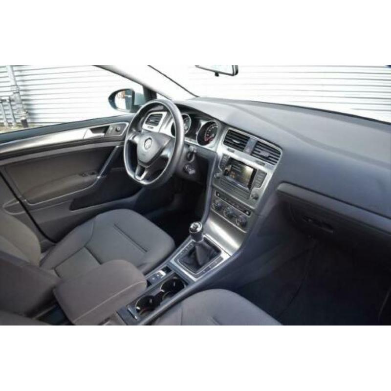Volkswagen Golf 1.2 TSI Highline 5 Drs | Climate control | C