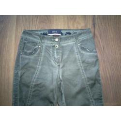 als nieuw!!! groene zomerbroek van CECIL mt. 36