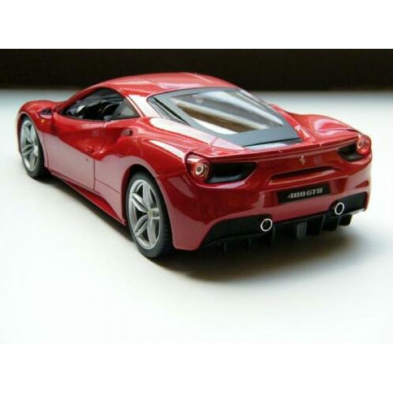 Nieuw in doos! Ferrari 488 GTB – Bburago modelauto 1:18
