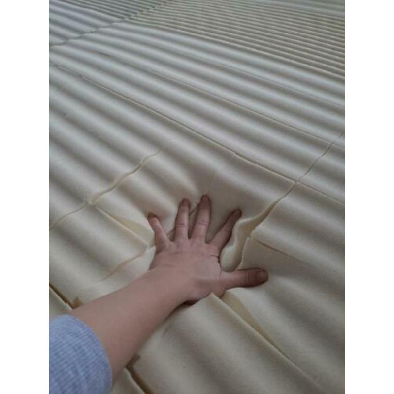 beter bed matras 180 x 210 nieuw matras 1800 euro