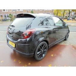 Opel Corsa 1.4-16V opc uitvoering ! airco 107 dkm!