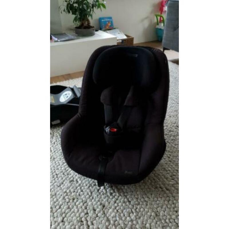 Maxi Cosi Pearl en Family Fix base