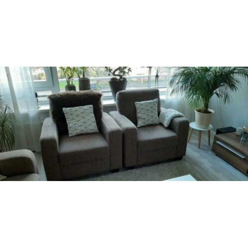 Te koop Bankstel plus 2 fauteuils