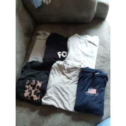 Pakket dameskleding maat xs / s T-shirts, topjes, rokken etc