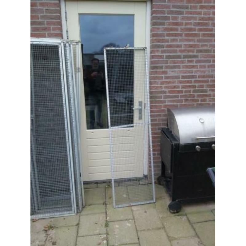 aluminium volière met stevig gaas voor papagaaiachtigen