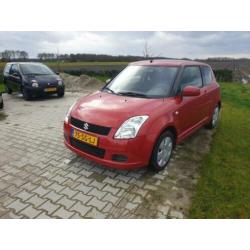 Suzuki Swift 1.3 3D nieuwe apk 134121km nap met trekhaak