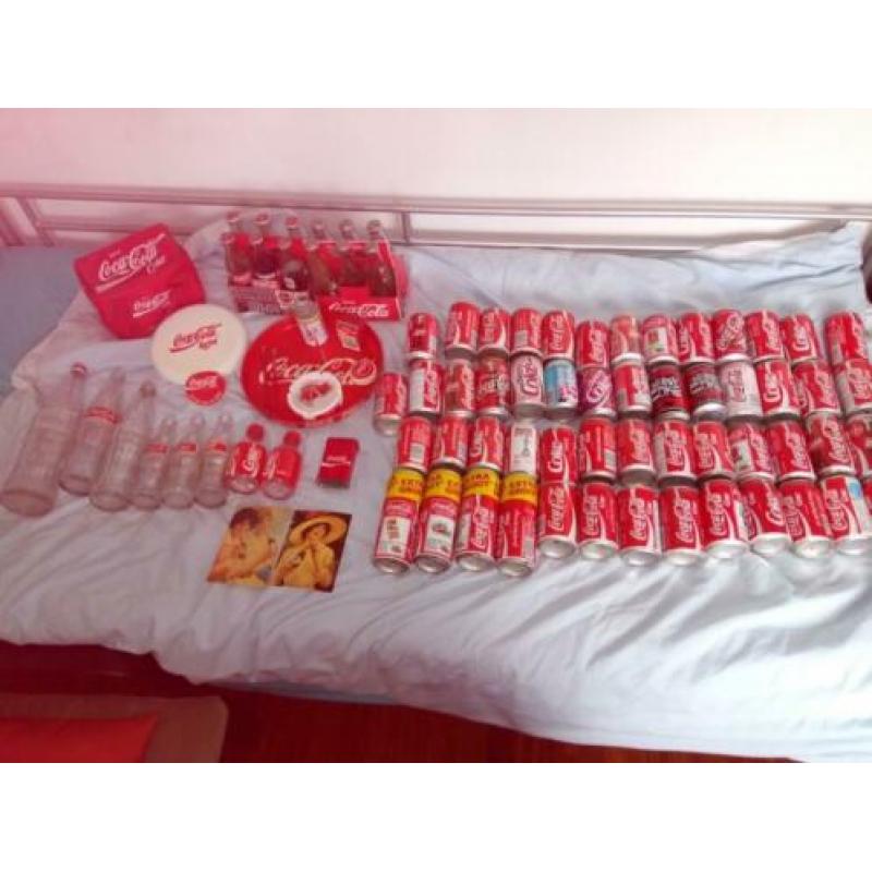 Vintage Coca Cola verzameling flesjes blikjes zie foto's