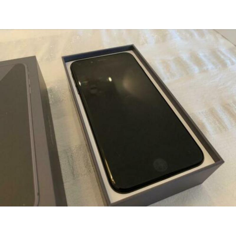 Iphone 8 Plus 64GB