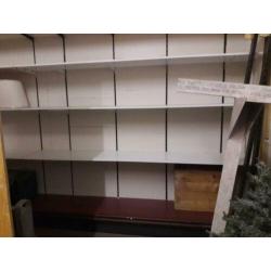 Wandrekken (evt voor in een winkel) met achterwand, stevig!
