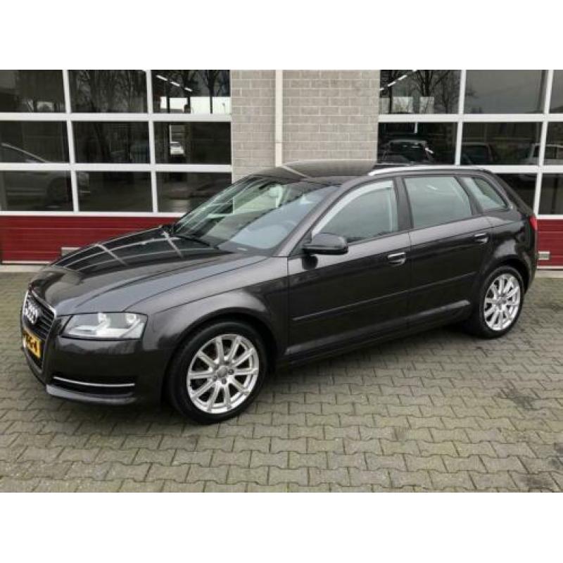 Audi A3 Sportback 1.6 TDI Attraction Business Edition | KEUR