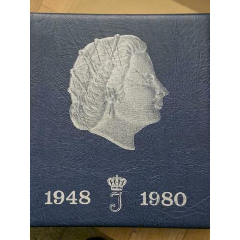 Volledig gevuld muntenalbum Koningin Juliana 1948 - 1980,
