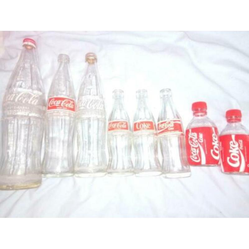 Vintage Coca Cola verzameling flesjes blikjes zie foto's
